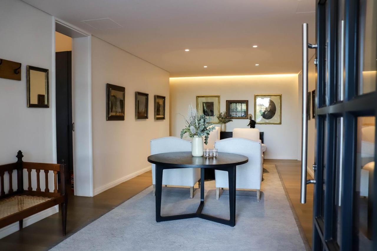 Vergenoegd Loew Boutique Hotel & Spa ケープタウン エクステリア 写真