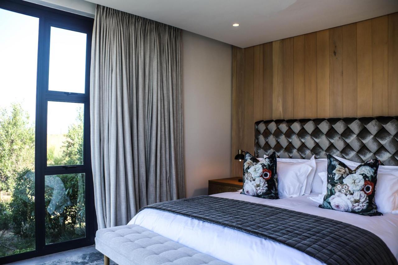 Vergenoegd Loew Boutique Hotel & Spa ケープタウン エクステリア 写真